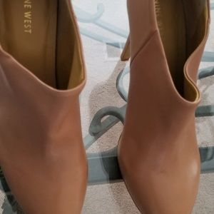 Camel colored shoe bootie heels, worn once